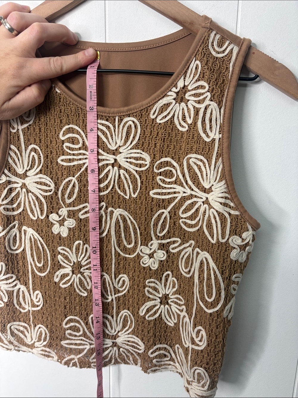 Floral Crochet Cropped Tank Top Large Tan White Wildflower Boho Beach Cottage - Picture 7 of 7
